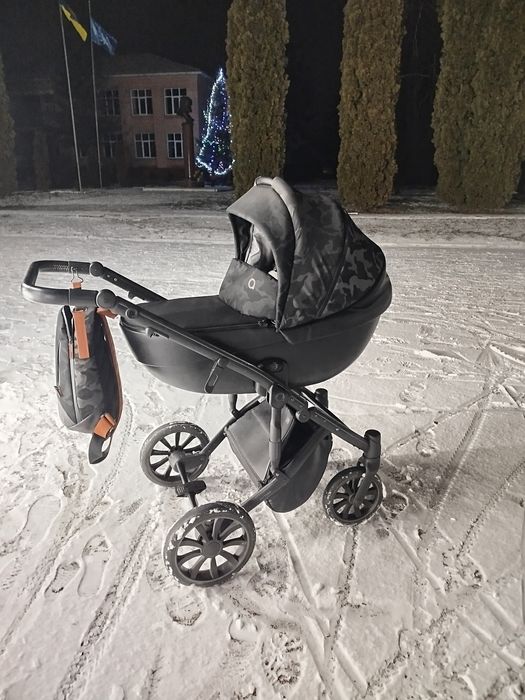 Продам каляску Anex m type 2в1