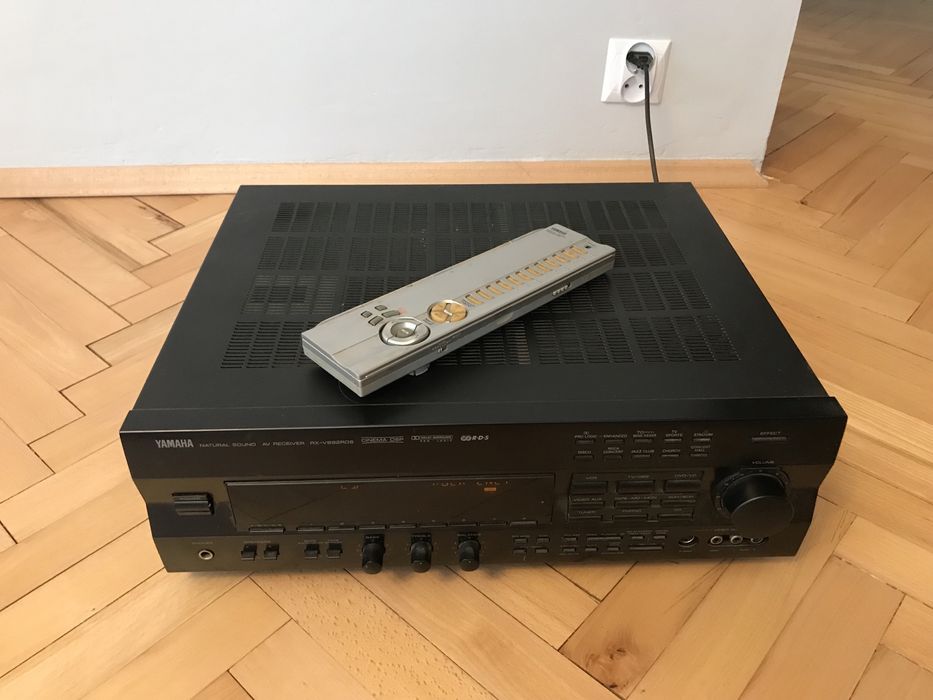 Sprzedam Amplituner Yamaha RX-V692 RDS