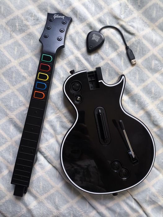 Pack Guitar Hero Gibson Les Paul + Jogos (PS3)