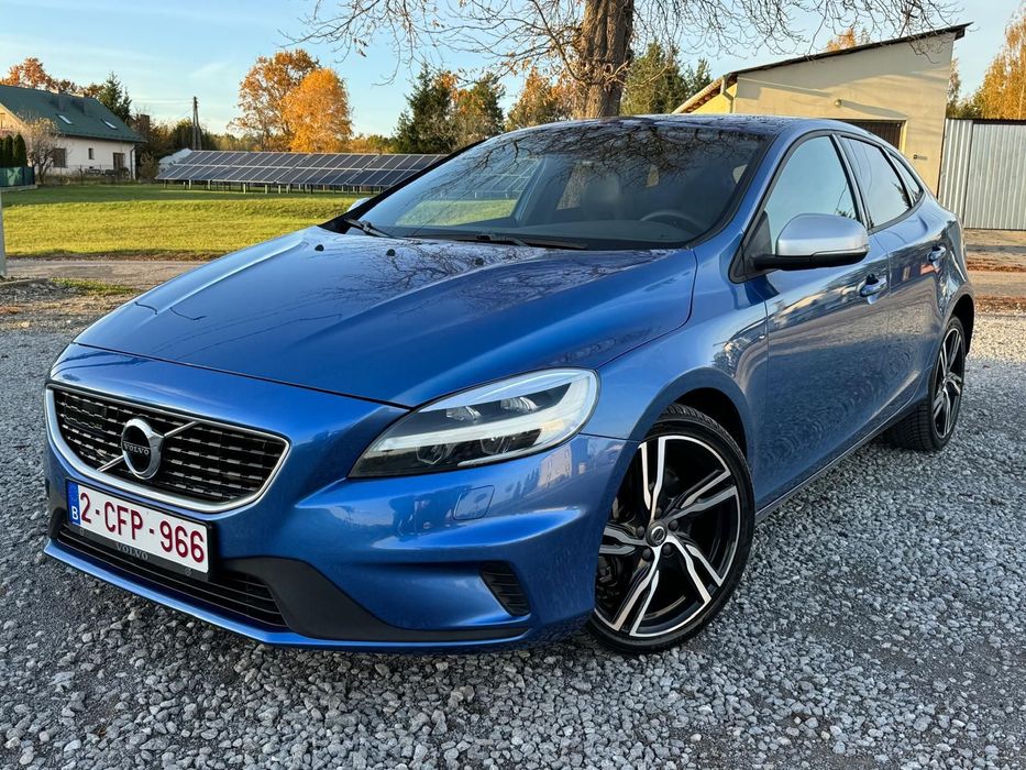 Volvo V40