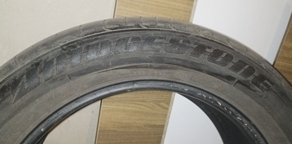 Шини Bridgestone Dueler H/P R19 255/55 111Н літо комплект