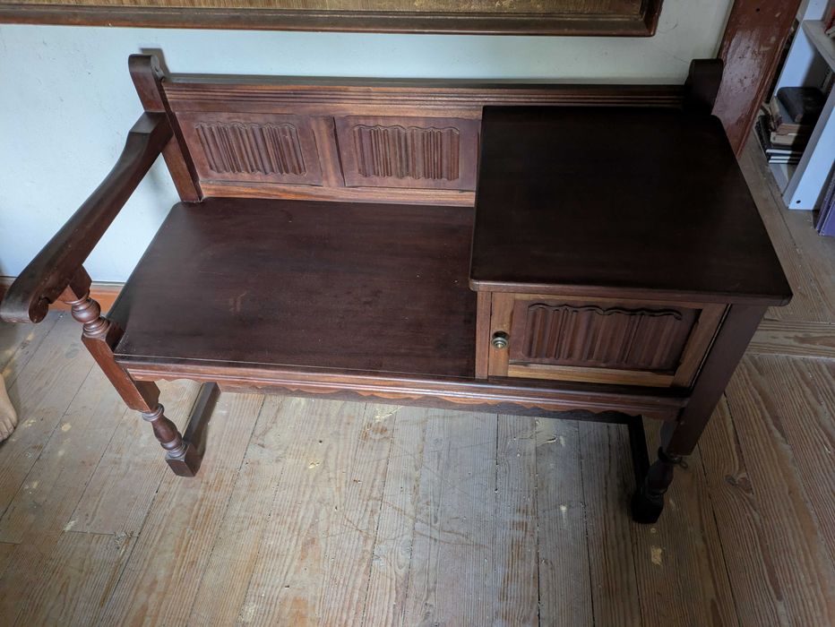 Mesa de telefone