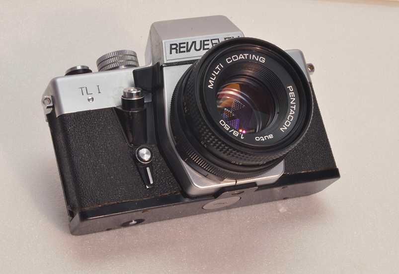 Maquina Fotográfica REVUEFLEX TLI