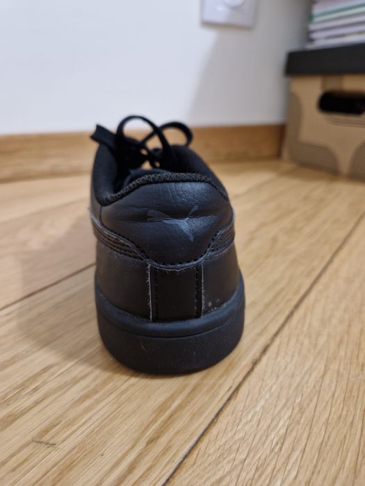 Puma smach v2 L Jr czarne rozmiar 36