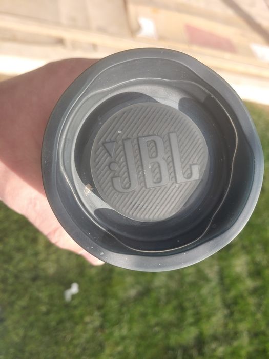 Музикальна колонка jbl essential charge 4