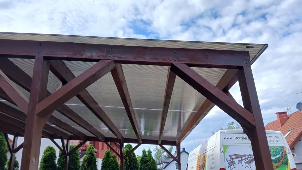 Zadaszenie na samochód garaż carport