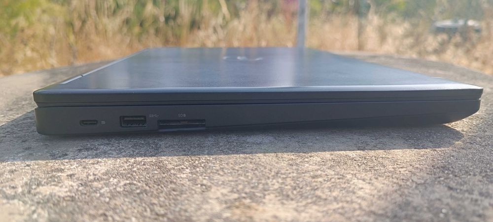 Portatil Dell Precision 3520 i7-7700HQ/16GB RAM/512GB NvME/Win11Pro