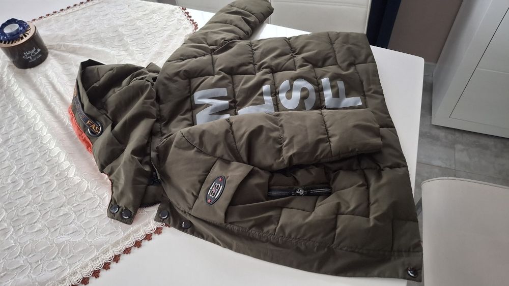 Kurtka zimowa 122 chłopiec