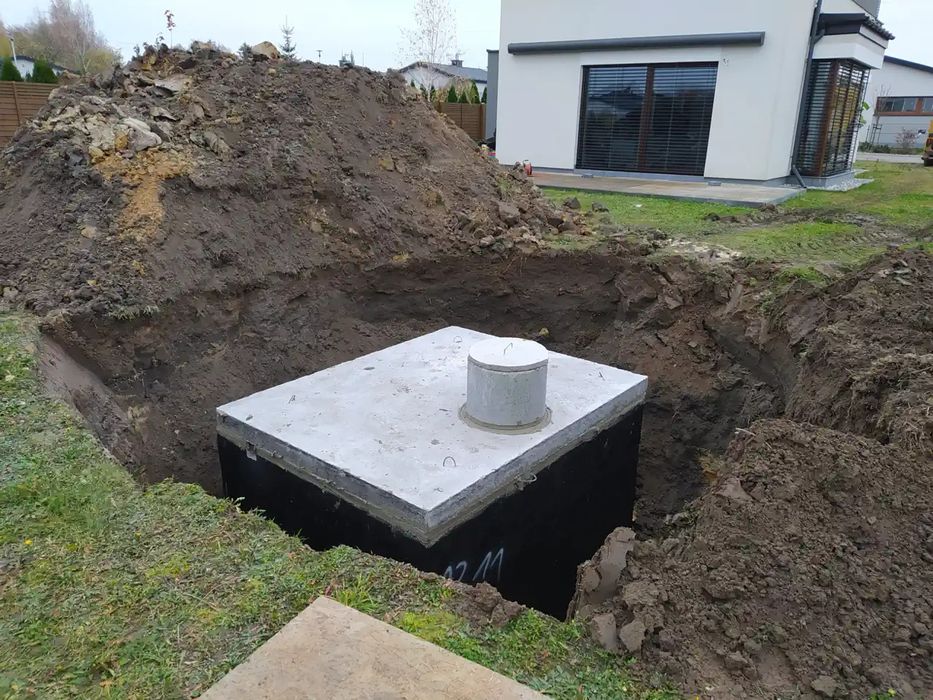 Zbiorniki na deszczówkę szamba drenaże odwodnienia odpływy PRACEZIEMNE