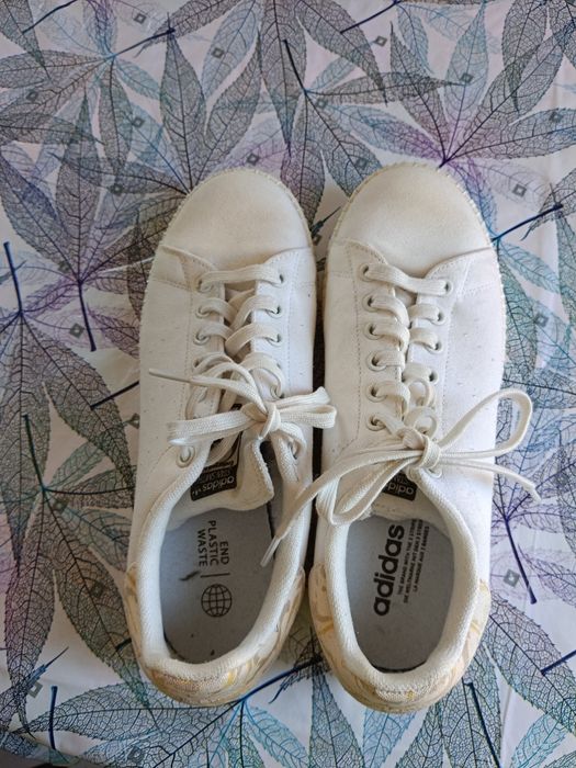 Tennis lindos marca 42