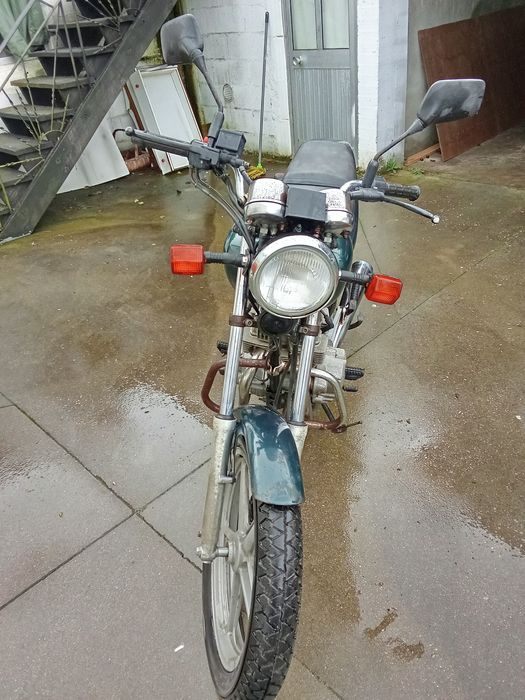 Honda CB Two fifty  2.5