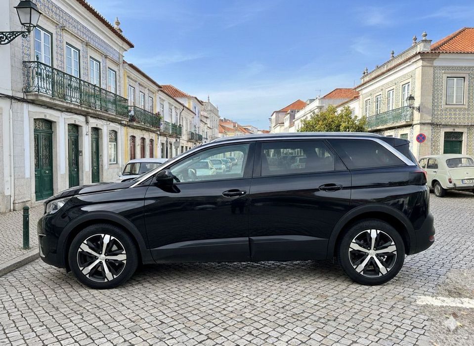 Peugeot 5008 BlueHDI 130 EAT8 Allure