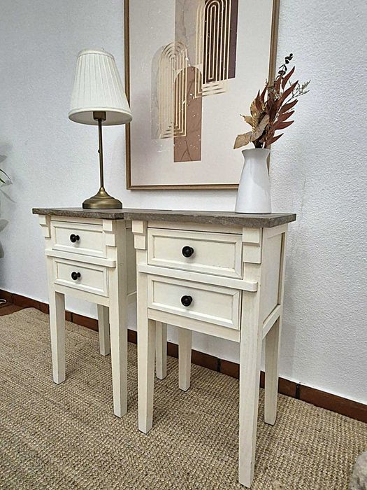 Mesa de Cabeceira / Mesa de Apoio / Consola / Rustico / Provencial