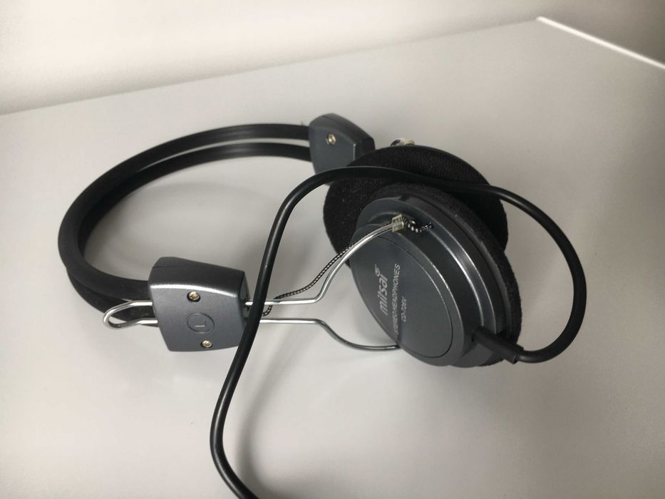 Headphones Mitsai CD-726V aucultadores com fios