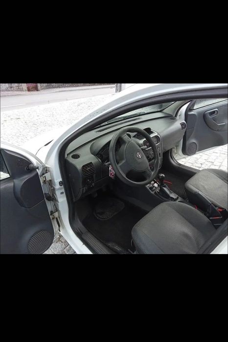 Opel corsa C 1.7