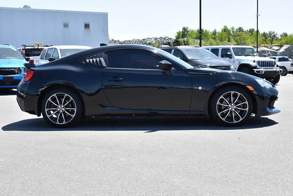 Toyota 86      2018