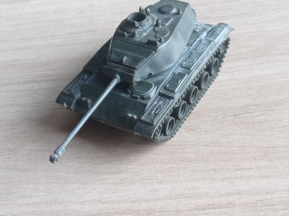 1:87 h0 model czołga Roco minitanks M41 Walker Bulldog makieta diorama