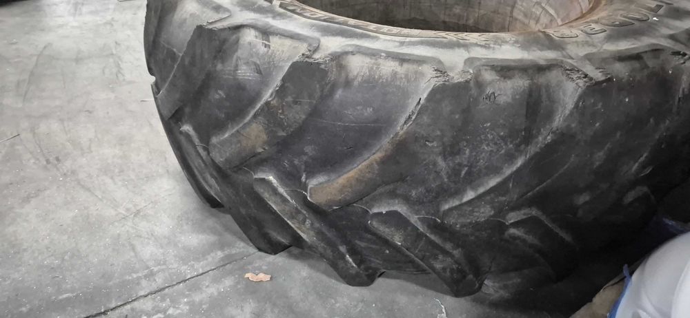 Pneu 580/70 R38 - Trator
