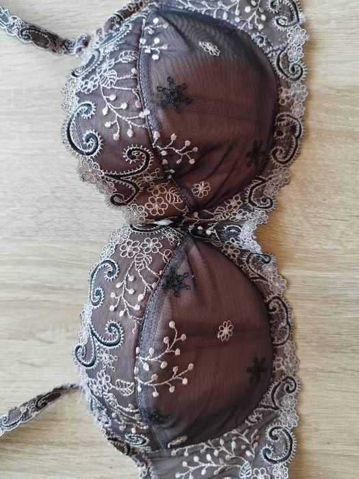 Lanny Mode biustonosz 75 D