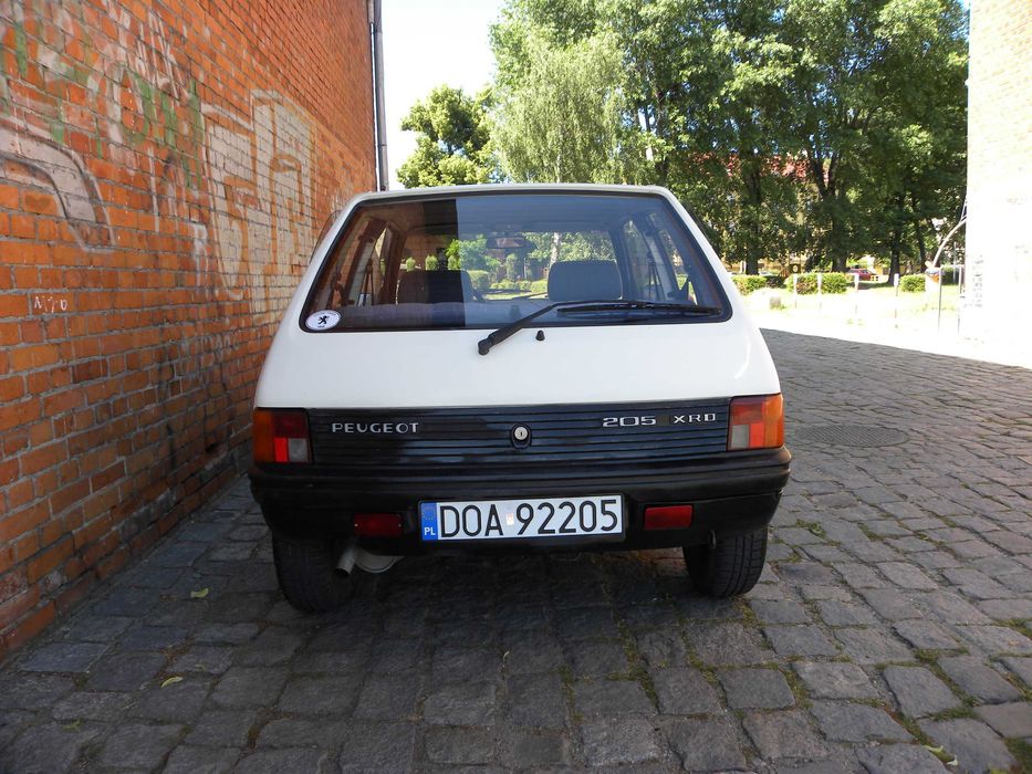 peugeot 205 przedlift 1.8D
