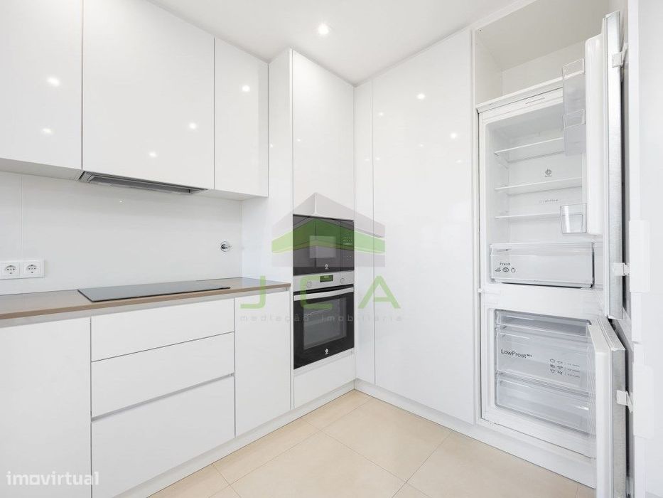 Apartamento T2 semi-novo