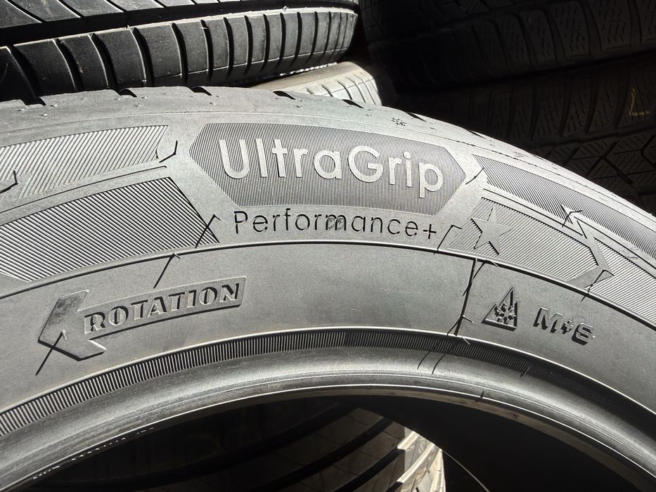 Зимові шини 235/60 R20 Goodyear UltraGrip Performance + 2шт. 7мм
