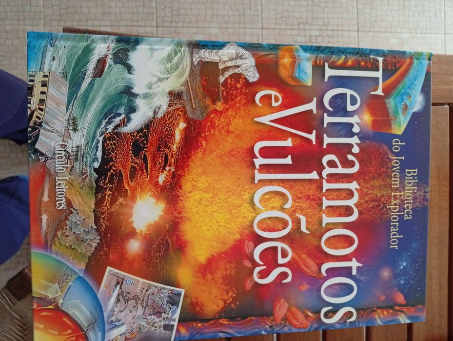 Vendo enciclopédia juvenil sobre diversos assuntos