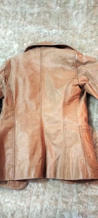 Casaco couro Quebramar camel cintado