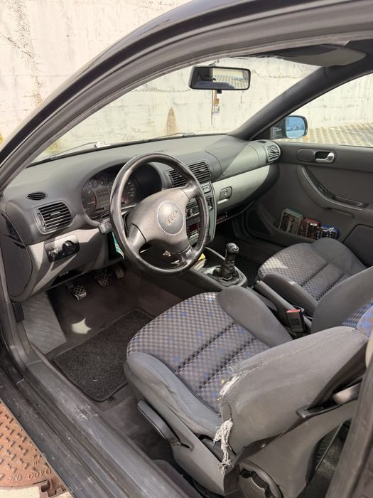 Audi A3 1.8T 150cv – 1997 | 257.575 km