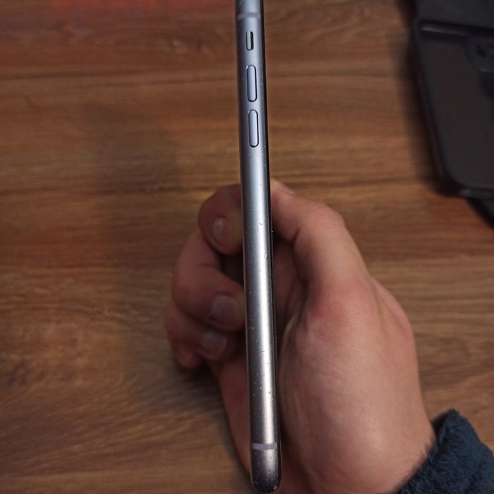 Neverlock Apple iPhone 11 64GB 73%