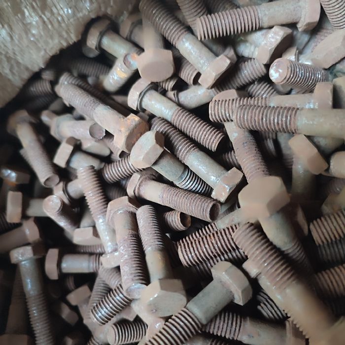 Продам болти м8×35