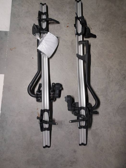 VW Car Roof Rack Cross Bars/Barras transversais de tejadilho VW