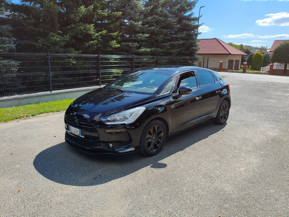 DS Automobiles DS 5