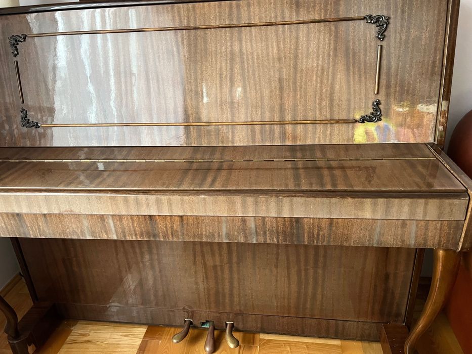 Sprzedam pianino