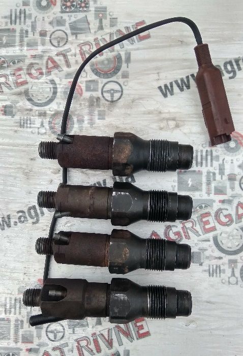 Форсунки Рампа ТНВД 1,6 1,9 2,0 HDi Б9 Сітроен Берлінго Пежо Партнер