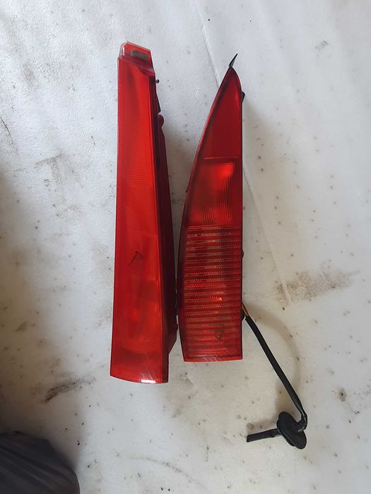 Lampa tyl tylna prawa Citroen C5 II kombi europa