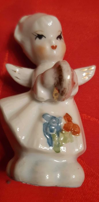 Figuras miniatura em porcelana