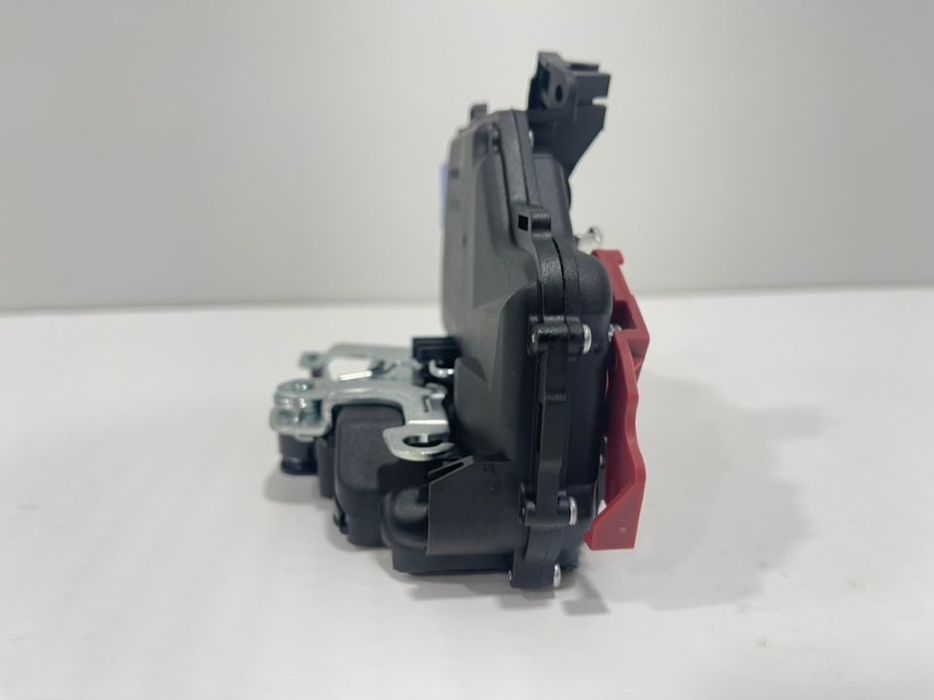 Fechadura Porta Nova VW Golf 5 MK5 -VW Touran Frente Esquerda