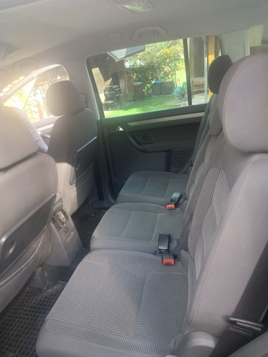 Volkswagen  Touran