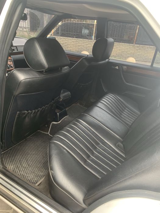 Продам мерседес w124