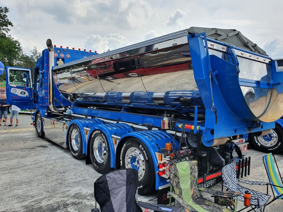 Usługi wywrotka, platforma, samochód  samowyładowczy