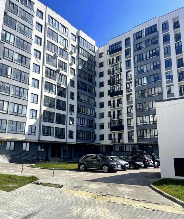Продаж 2к квартири вул. Довга 30а, Сихівський р-н(р-н Метро)