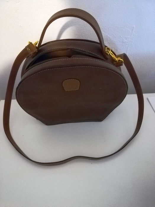 Bolsa de senhora em pele castanha da A. Antunes