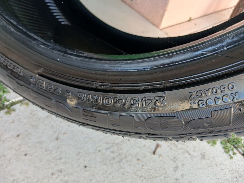 Pneus 245/40 R18 pouco usados