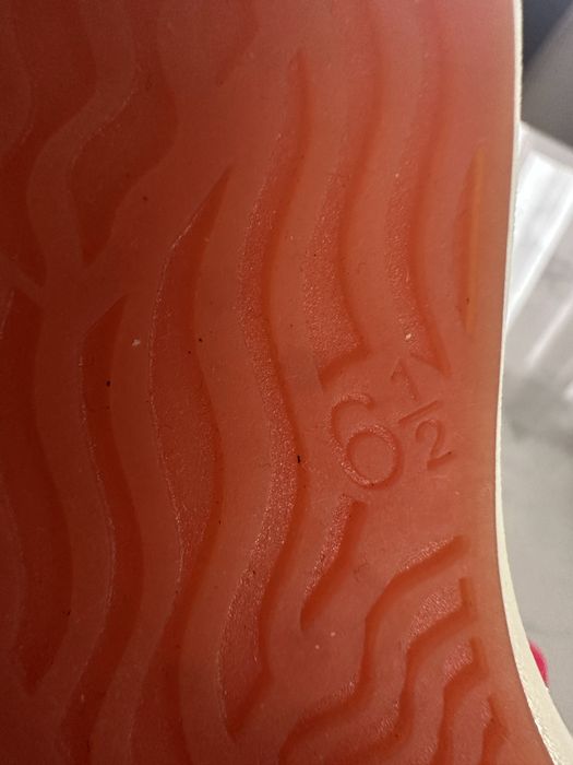 Чоловіче взуття,синього кольору- сітка, оливкового кольору- замш