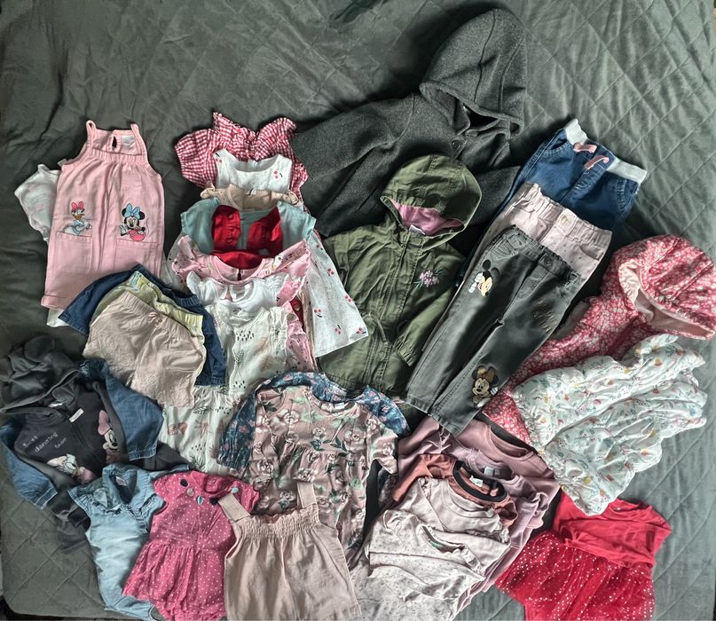 Ubranka dla dziewczynki r. 86