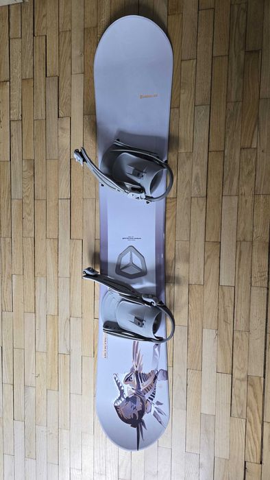 Deska Snowboardowa Generics Aerial 155 Wiązania Blax