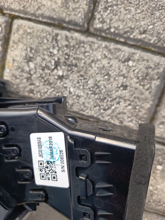 Friso tablier preto brilhante c/ grelha da conduta do ar Jaguar I-Pace