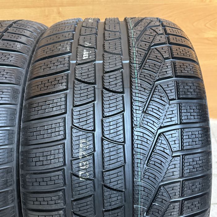 285/35/19 Pirelli Sottozero Winter ll зимові шини 285 35 R19 99V нові резина (Пара)