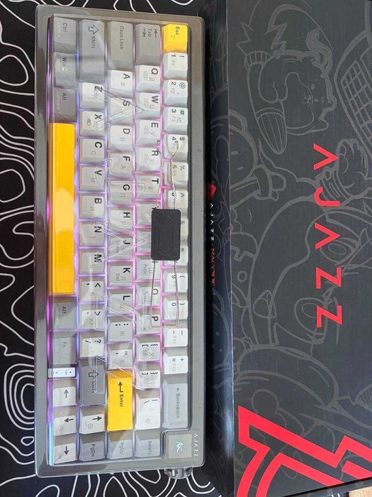 Продам бездротову механічну клавіатуру Ajazz AK650 x Nacodex (Стан ідеал, повний комплект)